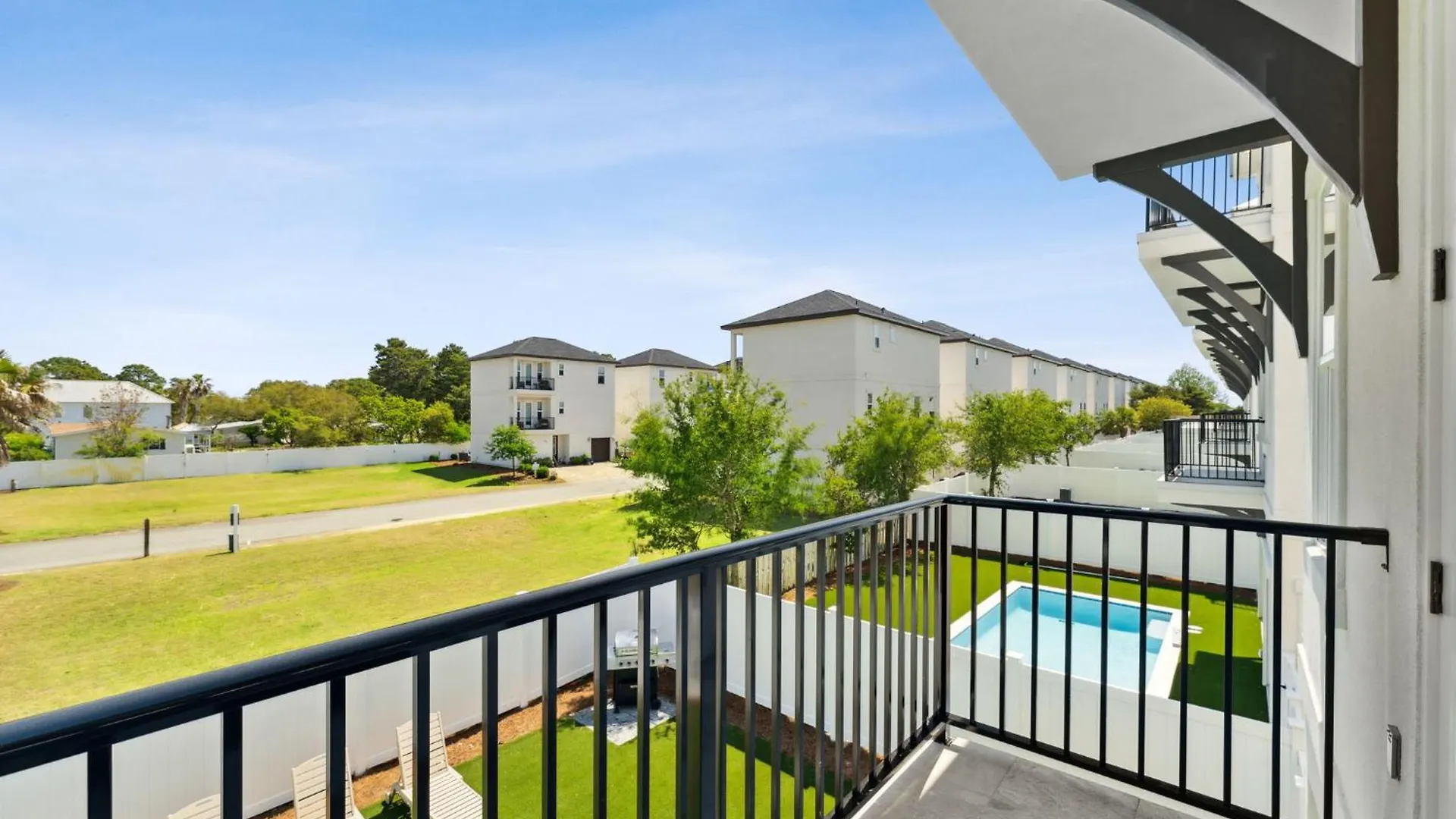Hidden Palms Estate With Game Room And Lsv Destin